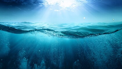 Podwodny Widok Oceanu Z T Czowym Blaskiem Na Wodzie