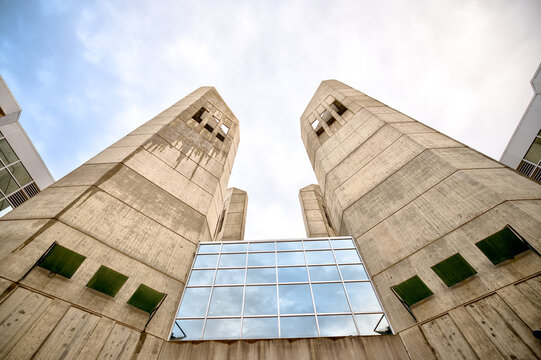 Edmonton, Alberta - October 11, 2025: Signage and architecture at MacEwan University seen on an autumn day in Edmonton, Alberta.
