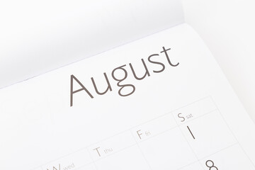 カレンダー　8月
