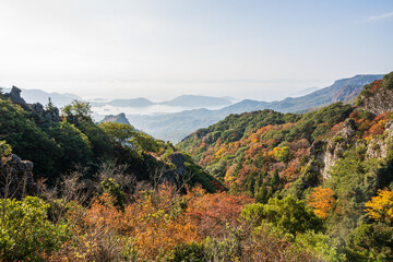 日本の瀬戸内海のとても美しい秋の風景