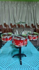 Picture of  drum kit, acoustic drum kit or drum set on the table