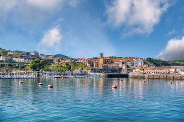 Obraz premium Guetaria is a municipality and town in the province of Guipúzcoa, in the autonomous community of the Basque Country, Spain.