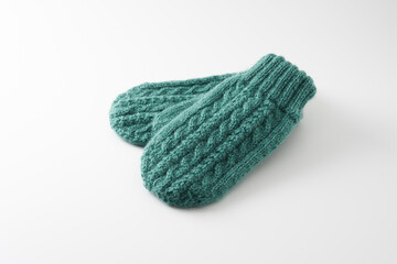 編みもののイメージ 　手袋