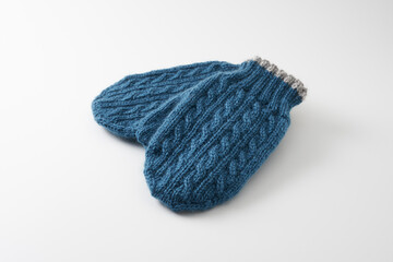 編みもののイメージ 　手袋