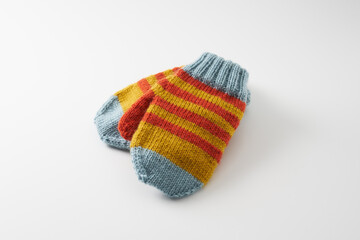 編みもののイメージ 　手袋