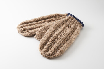 編みもののイメージ 　手袋