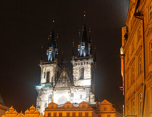 Old town square (Staroměstsk&eacute; n&aacute;měst&iacute;)
 in Prague at night