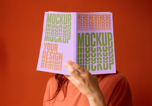 Mockup Showcasing a Front and Back Book Cover