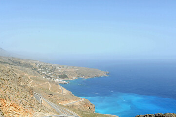 La route d'Anopoli à Chora Sfakion dans les Sfakia en Crète