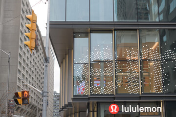 Fototapeta premium exterior of lululemon, a sportswear store, located here at 2 Bloor St W, Toronto