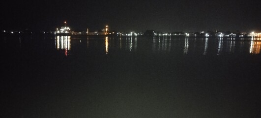 Fototapeta premium night and river 