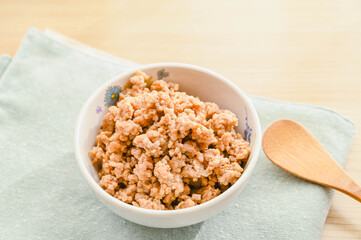 レンチンで簡単鶏そぼろ