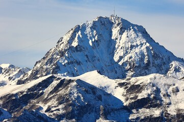 Le pic du Midi de Bigorre sous la neige, Hautes-Pyr&eacute;n&eacute;es