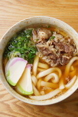 肉うどん　和食