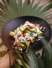 Tacos dorados mexicanos