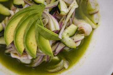 Aguachile verde de camarón