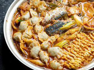 Mackerel kimchi stew in a pot