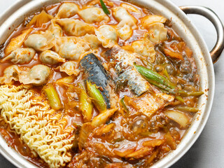 Mackerel kimchi stew in a pot
