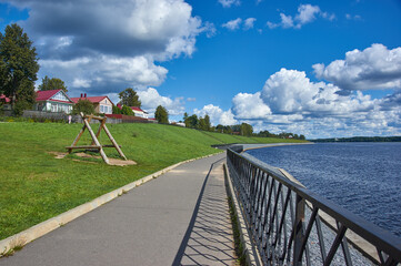 Myshkin  town , city ​​embankment