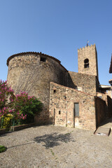 Obraz premium Santa Pau church, La Garrotxa, Girona province, Catalonia, Spain