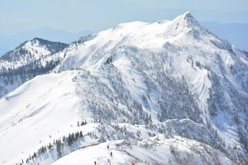 雪の武尊山の剣ヶ峰山