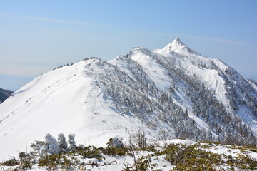 雪の武尊山の剣ヶ峰山