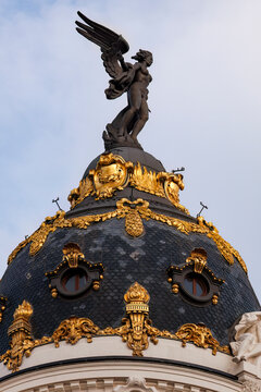Metropolis building&rsquo;s architectural elegance in Madrid