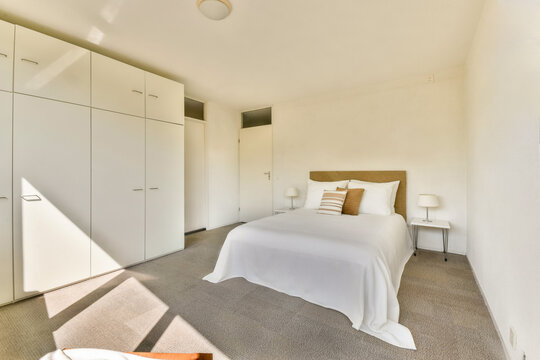 Modern Minimalist Bedroom