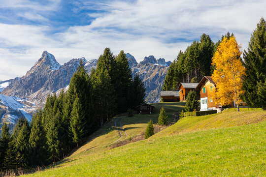 Herbst im Montafon bei Bartholom&auml;berg, &Ouml;sterreich