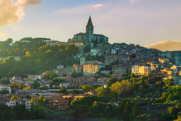 Obraz premium Todi Hill Town Skyline and San Fortunato church at Golden Hour Sunset, Umbria, Italy