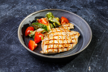 Grilled Chicken With Fresh Tomato Cucumber Salad