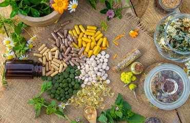 Supplementi and medicinal herbs and flowers. Selective focus.