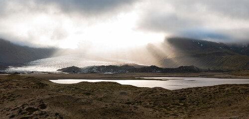 Kviarj&ouml;kull glacier