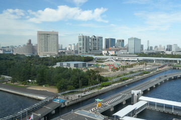 海側からの台場昼間