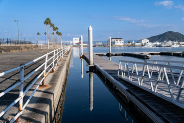 ヨットハーバー