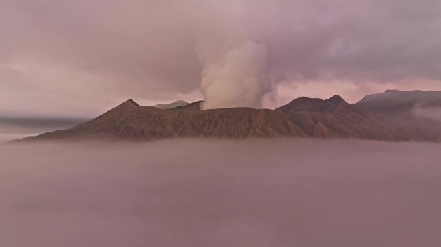 Bromo Volcano (Java, Indonesia) | Drone