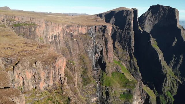 Tugela falls flowing down the drakensberg amphitheatre. Media