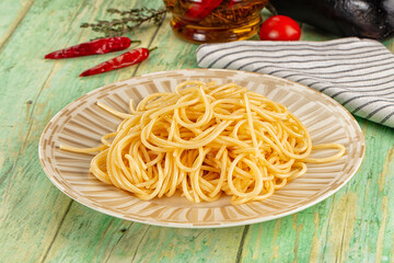 Italian pasta spaghetti with oil