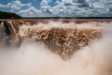 Beautiful view to Iguaçu Falls waterfalls and green rainforest