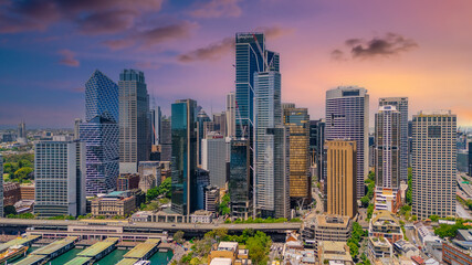 Obraz premium 18 November 2025 Panoramic night view of Sydney Harbour and City Skyline of NSW Australia beautiful colourful skies on a beautiful spring day