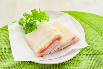 もちもち手作りラップサンド