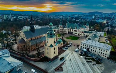 Obraz premium Cathedral and National Museum in Kielce, Poland