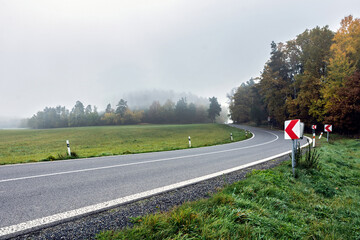 Curved Road in Autumn Mist © Michael Hausser