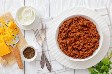 slow cooked spicy beef ragu, cincinnati chili