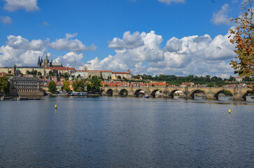 Czech Republic, Prague September 6, 2025, The Charles Bridge in Prague is undoubtedly one of the most popular bridges in Europe, and behind it, Prague Castle, towering over the Vltava River