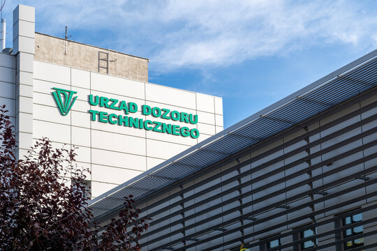 Warszawa, Polska - 10 października 2025: Urząd Dozoru Technicznego, UDT