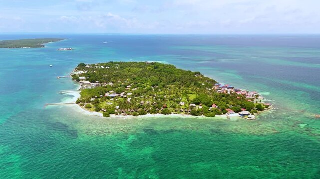 Isla M&uacute;cura Aerial 4K Drone Footage &ndash; San Bernardo Islands, Colombia