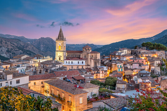 Novara di Sicilia, Sicily, Italy 1427