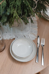 christmas dinner table setting
