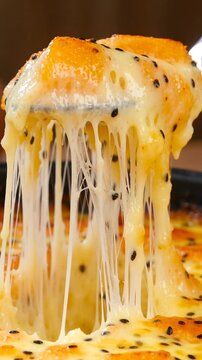 Cheese Baked Sweet Potato with Pulling Strings, Sweet and Soft with Cheese Aroma

